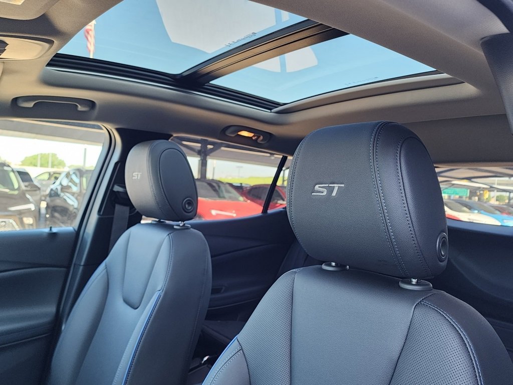 2026 Buick Encore GX Sport Touring - Photo 16