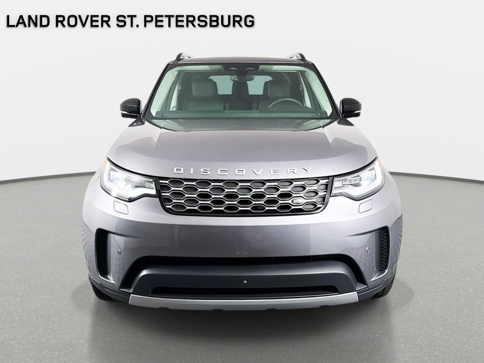 Used 2024 Gray Land Rover S image 2