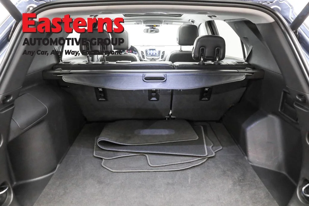 Used 2019 Blue Chevrolet Premier image 9