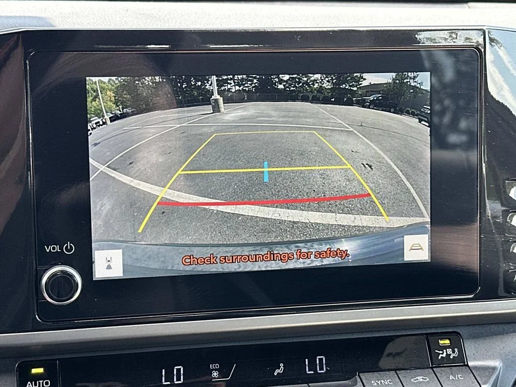 Certified Used 2025  Toyota SE image 36