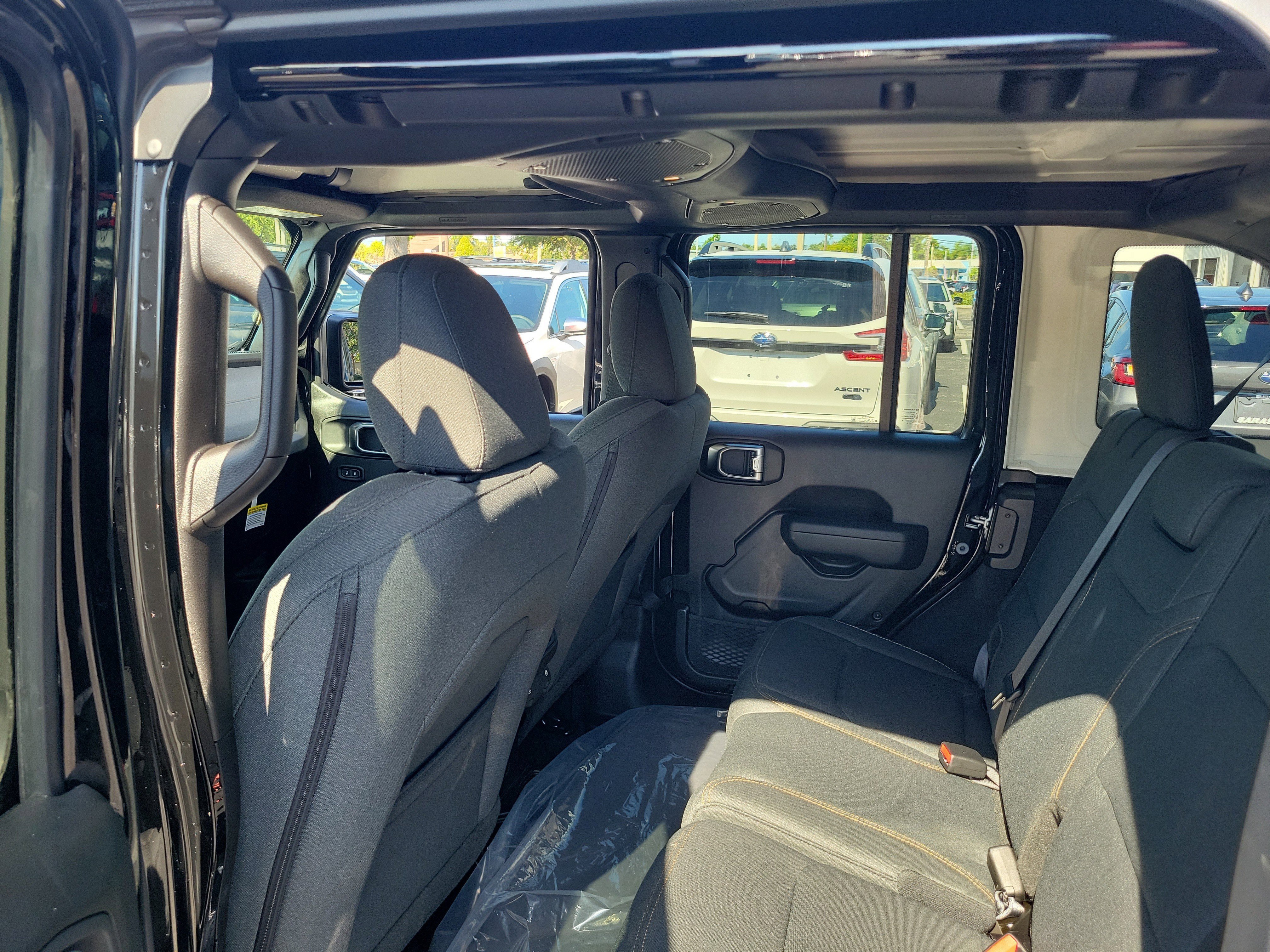 2025 Jeep Wrangler 4-Door Sport S - Photo 6