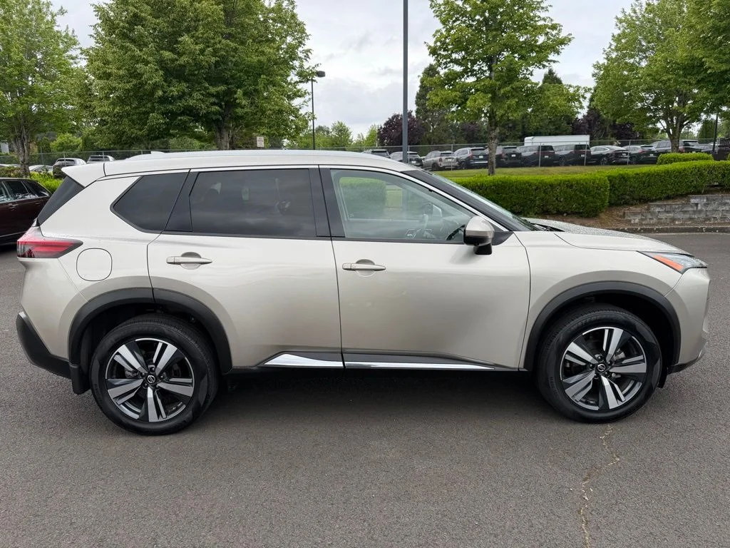 2021 Nissan Rogue SL - Photo 9