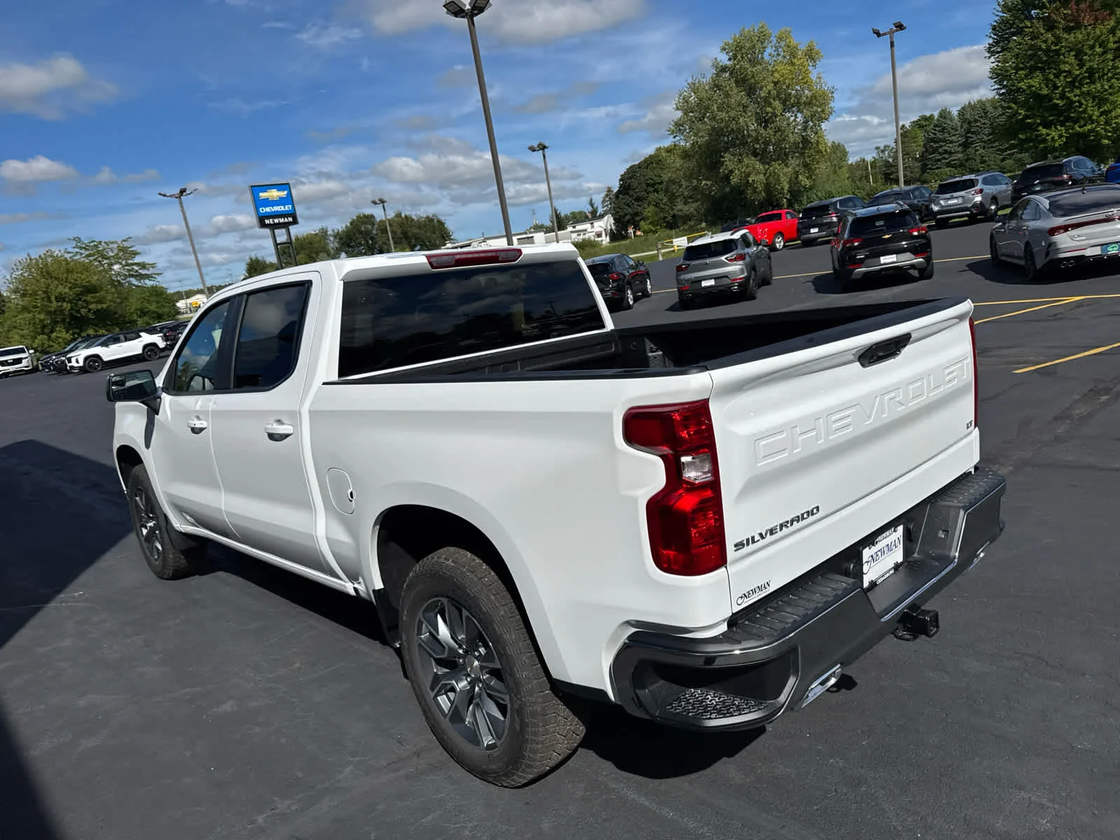 2026 Chevrolet Silverado 1500 LT - Photo 10