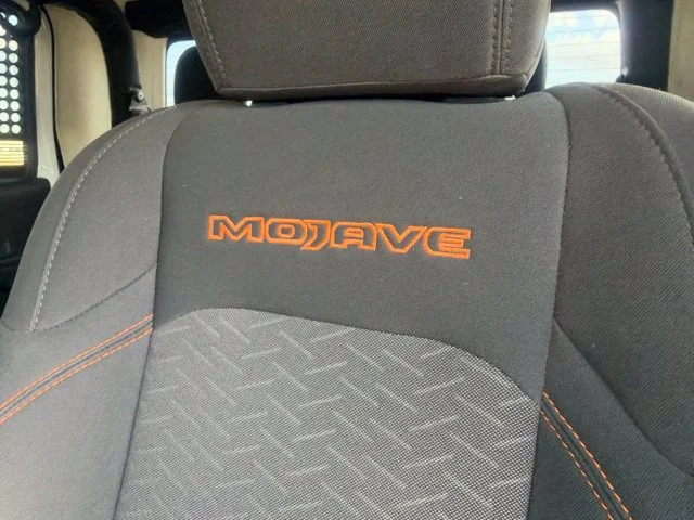 Used 2021 White Jeep Mojave image 21