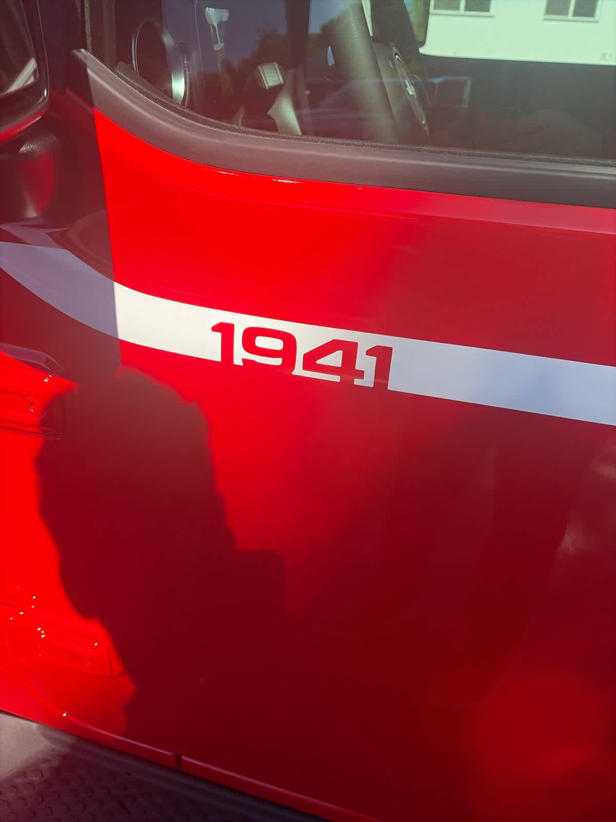 New 2026 Firecracker Red Clear-Coat Exterior Paint Jeep Sahara image 20