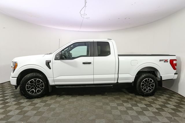 Used 2022 White Ford XL image 6
