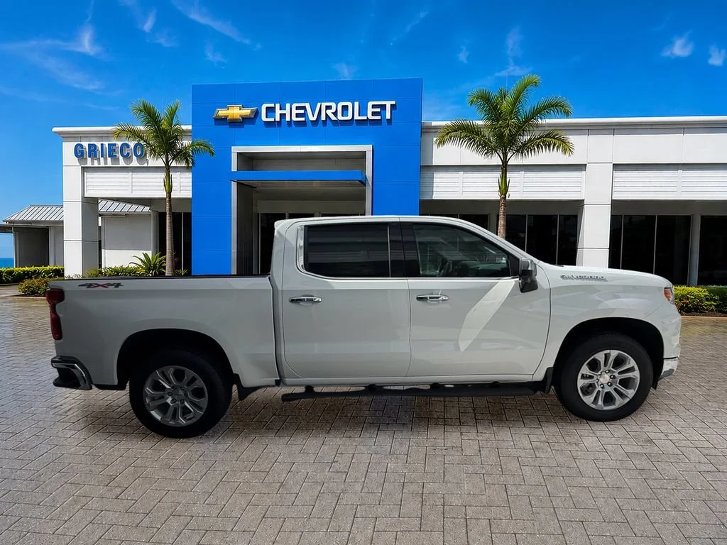 New 2025 Summit White Chevrolet LTZ image 8
