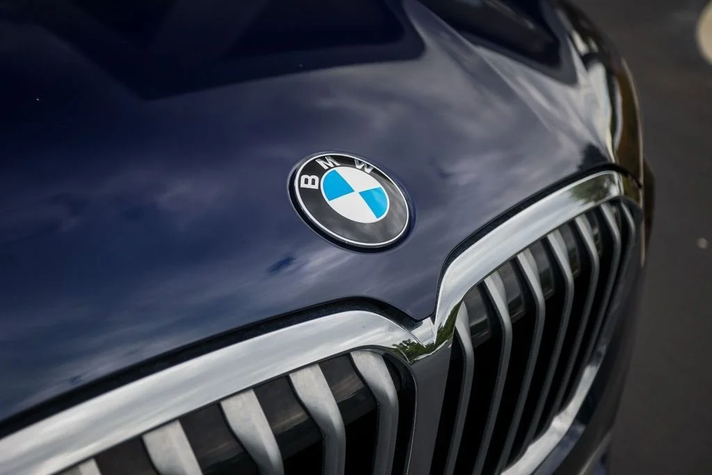 Used 2021 Tanzanite Blue II Metallic BMW ALPINA XB7 image 11