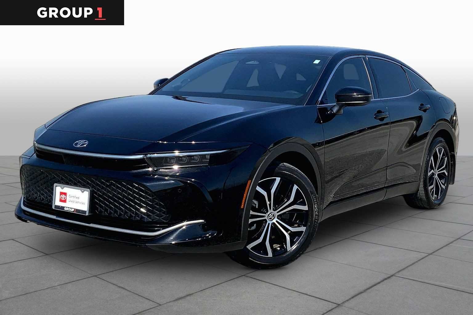 2024 Toyota Crown Limited AWD's photo