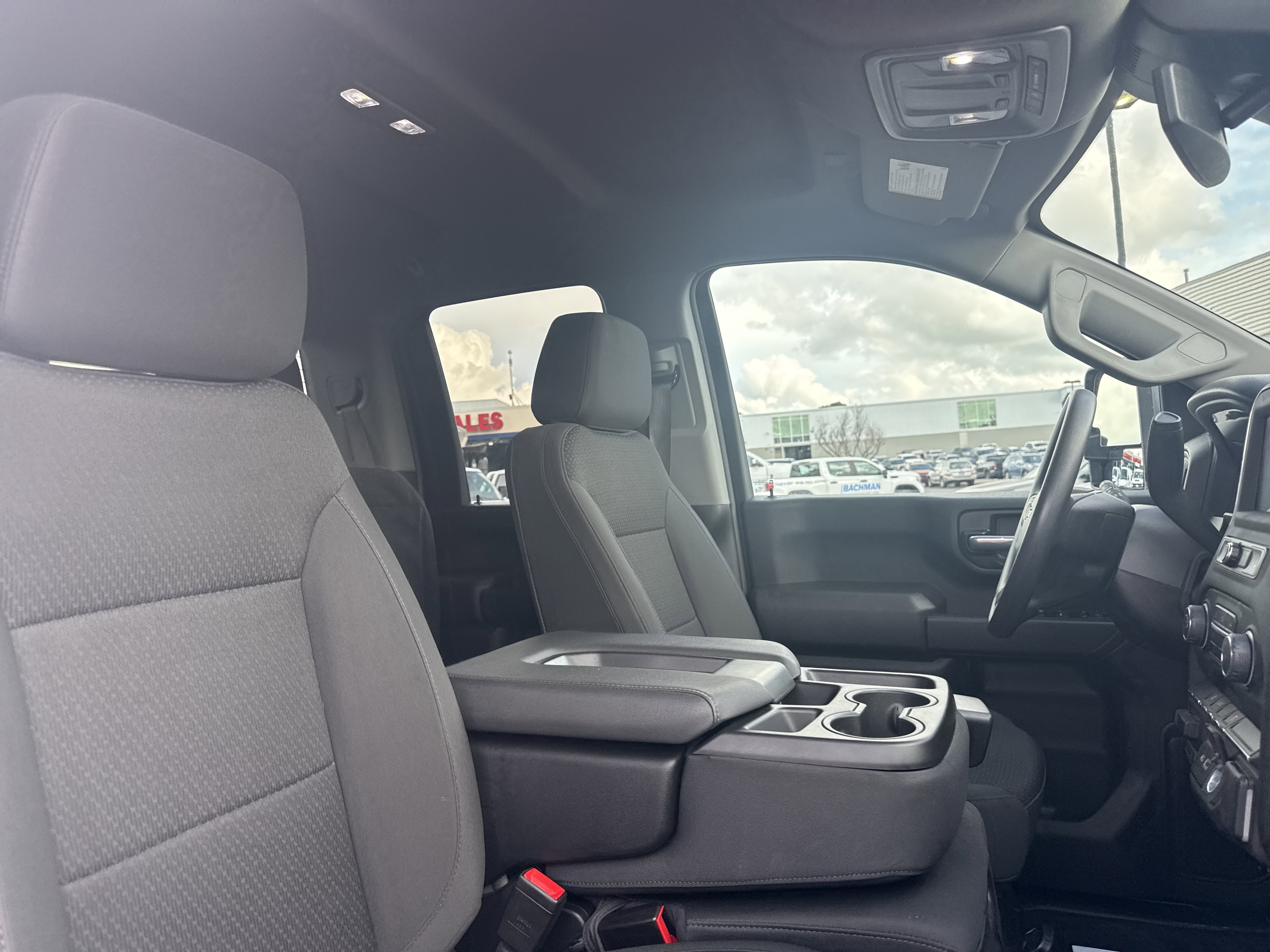 Used 2025 Summit White Chevrolet WT image 5