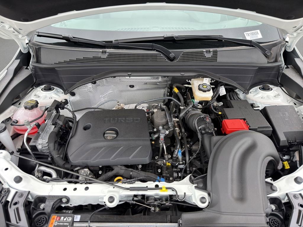 New 2026 Summit White Chevrolet LT image 21