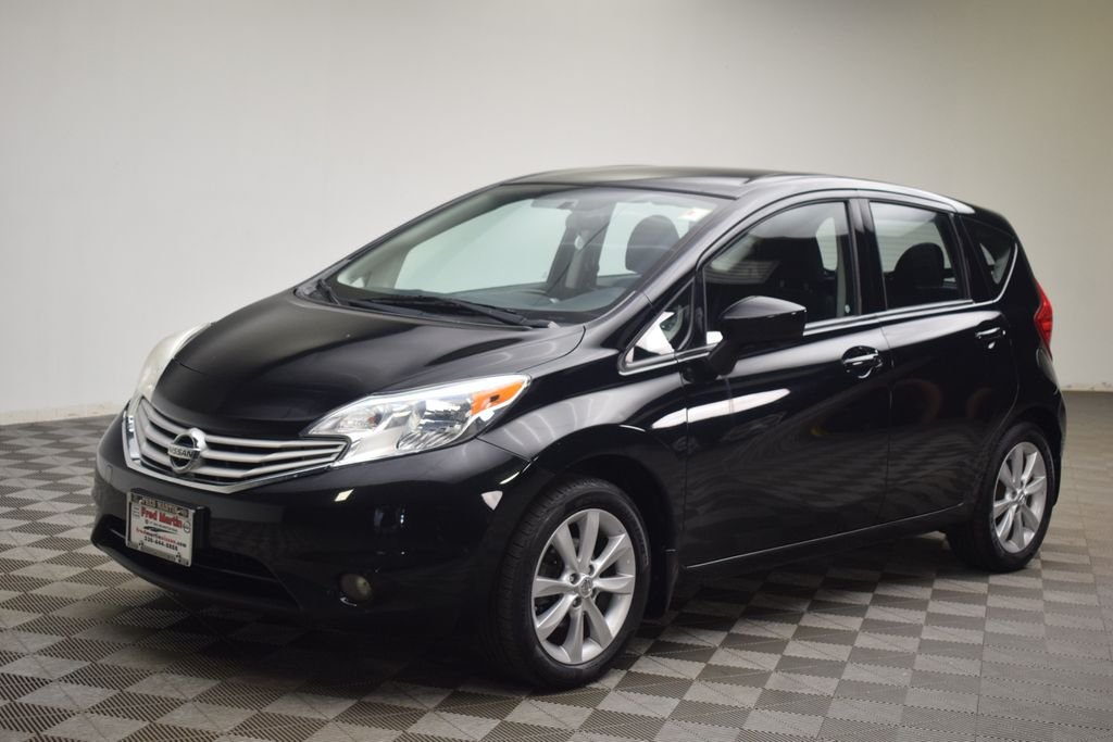 Used 2015 Black Nissan SL image 2