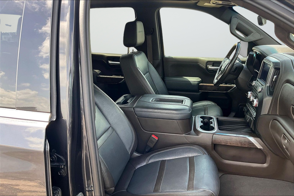 Used 2020 Black GMC Denali image 10