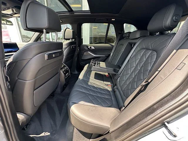 Certified Used 2025 Skyscraper Grey Metallic BMW xDrive40i image 19