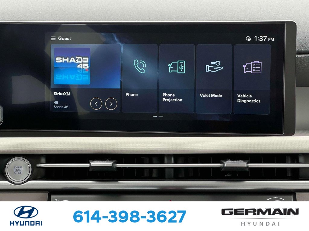 Used 2025 White Hyundai SE image 23
