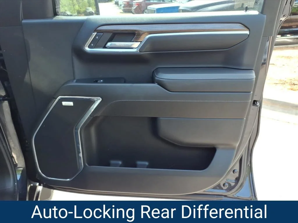 Used 2024 Gray Chevrolet RST image 30