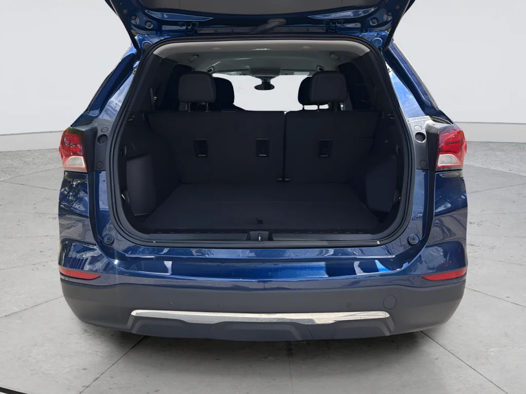 Used 2023 Blue Chevrolet LT image 25