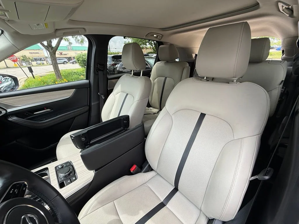 Used 2024 Blue Mazda Premium image 26