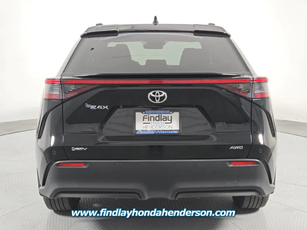 Used 2024 Black Toyota XLE image 5