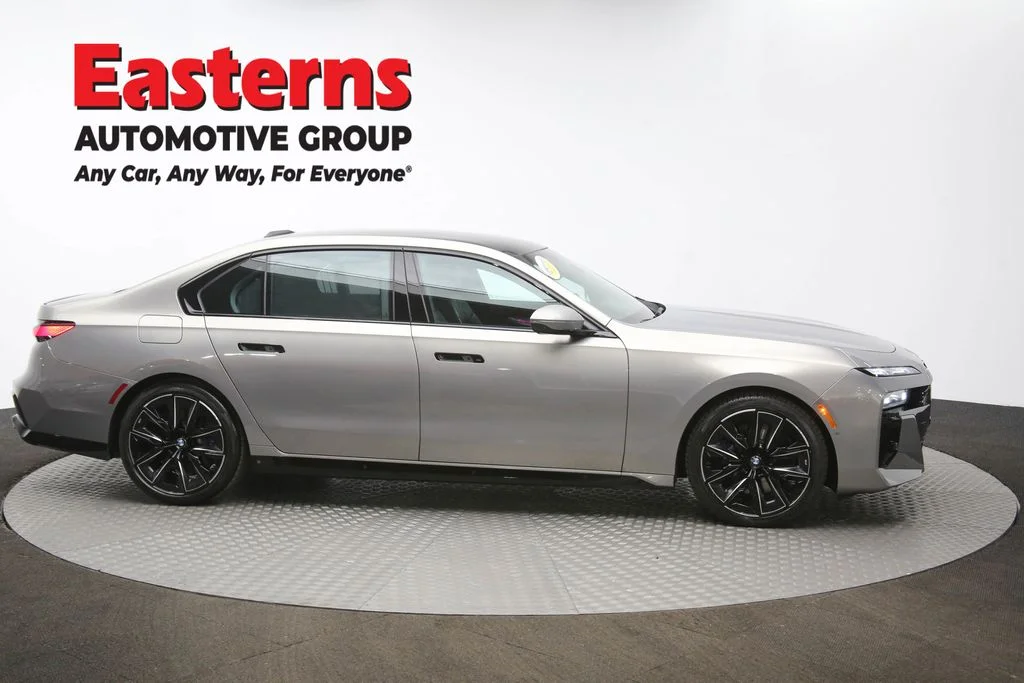 Used 2023 Gray BMW 760i xDrive image 50