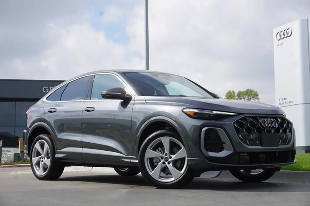 2026 Audi Q5 Sportback Premium Plus