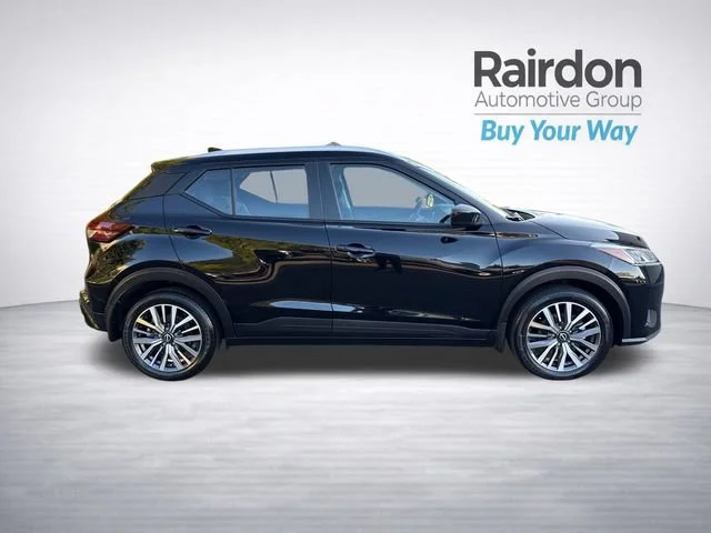 Used 2023 Super Black Nissan SV image 8