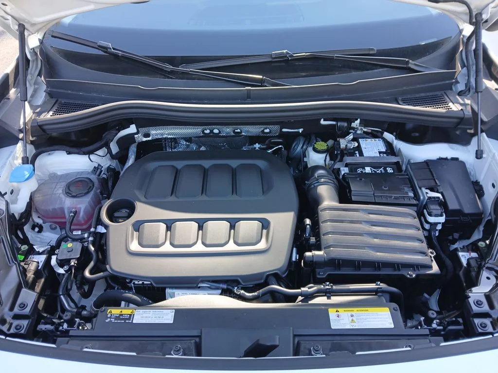 New 2026 White Volkswagen 2.0T SE image 21