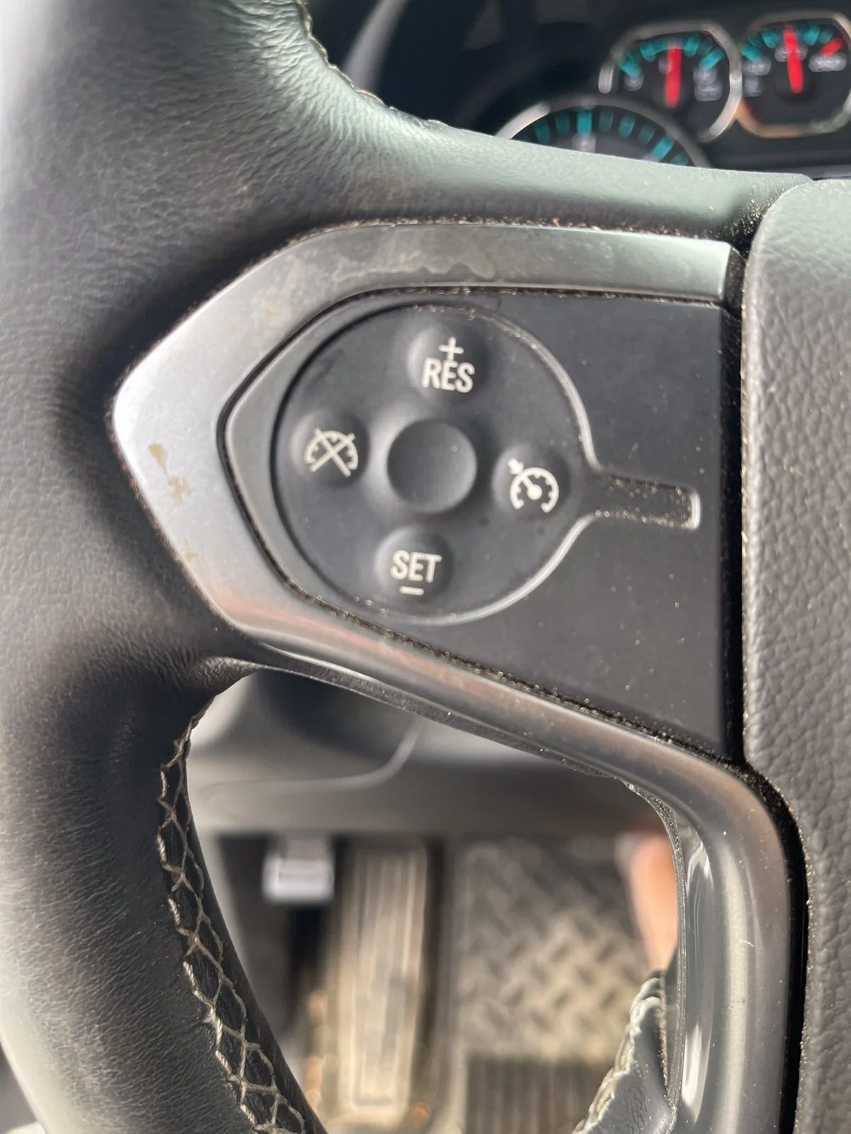 Used 2017 White Chevrolet LT image 18