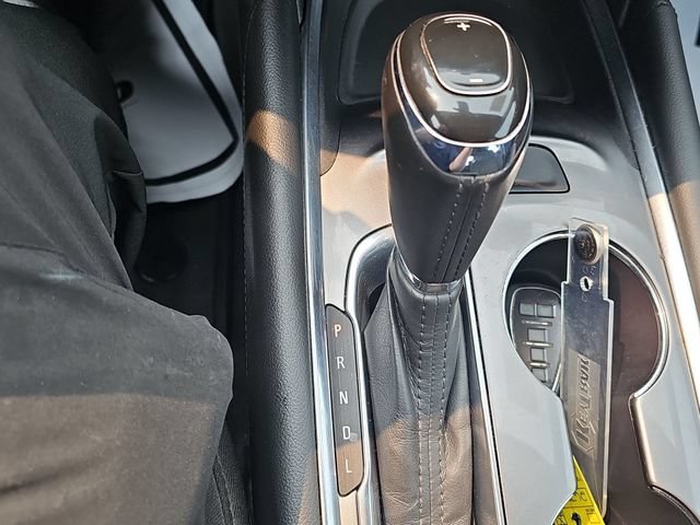 Used 2017 SILVER ICE METALLIC Chevrolet LT image 17