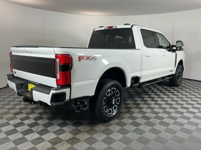 New 2026 Star White Metallic Tri-Coat Ford Platinum image 4