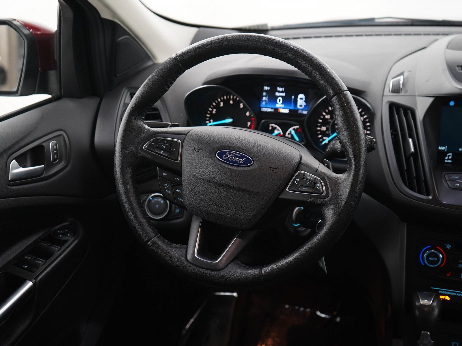 Used 2017 Ruby Red Metallic Ford SE image 14