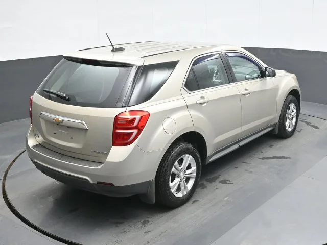 2016 Chevrolet Equinox LS - Photo 17