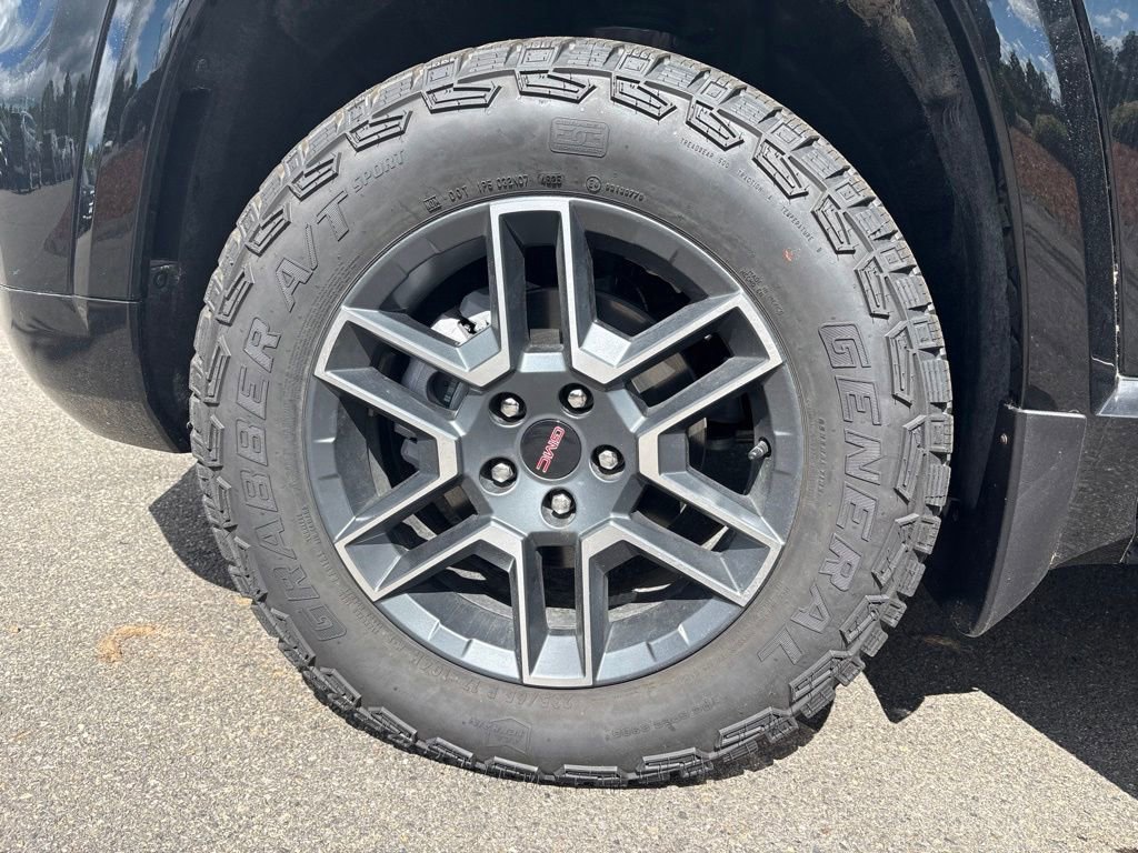 2026 GMC Terrain AT4 - Photo 9