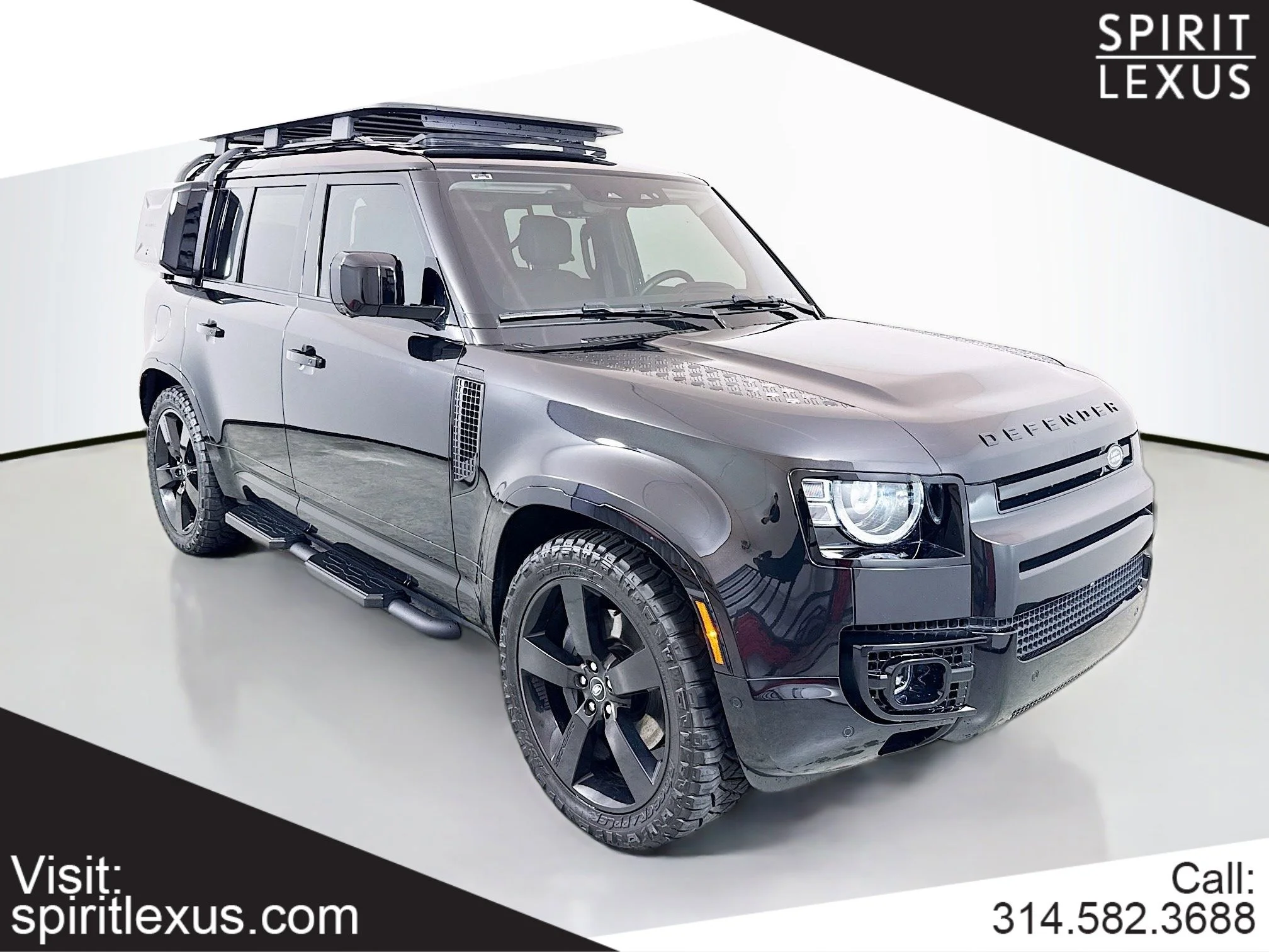 2025 Land Rover Defender 110 X-Dynamic SE P500's photo