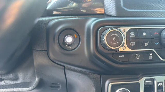 Used 2020 Black Jeep Unlimited Sport Altitude image 17