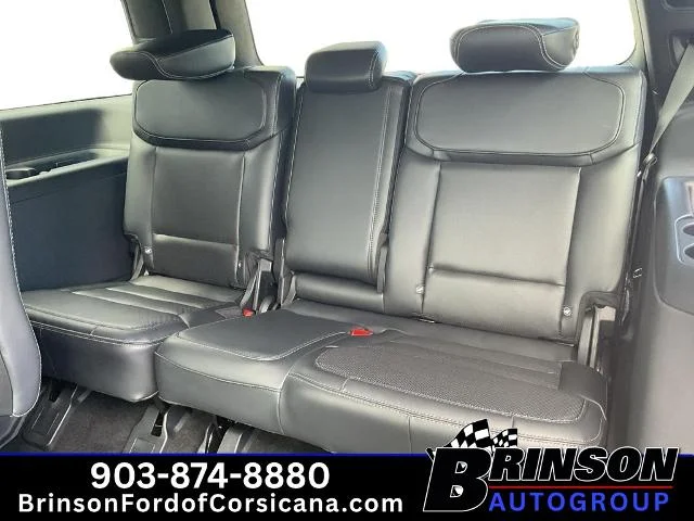 New 2027 Dark Matter Gray Metallic Ford Platinum image 27