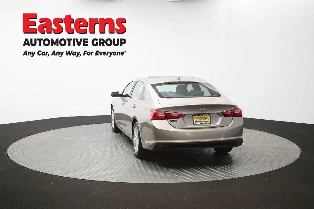 Used 2023 Gray Chevrolet LT image 37