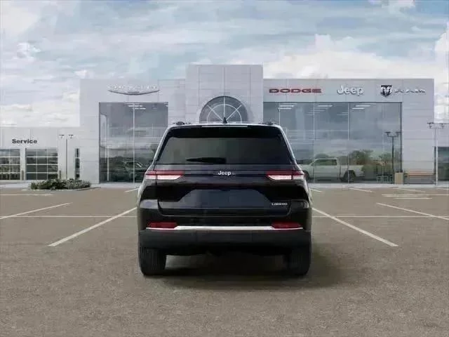 2025 Jeep Grand Cherokee Laredo - Photo 33