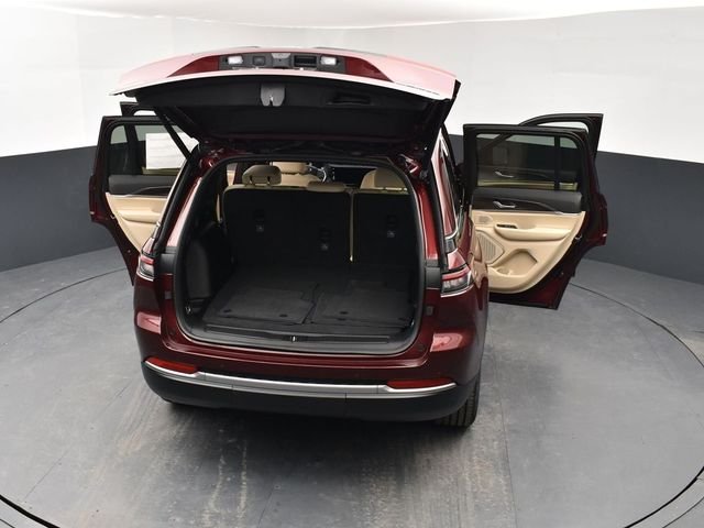 New 2026 Velvet Red Pearl-Coat Exterior Paint Jeep Limited image 29