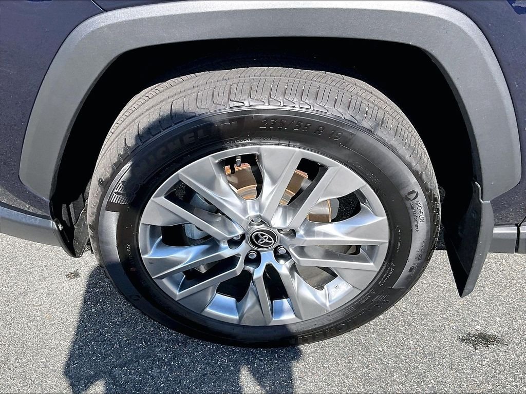 Used 2025 Blueprint Toyota XLE Premium image 7