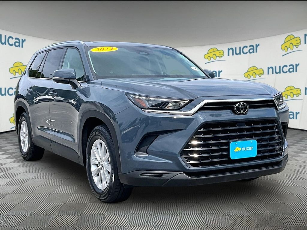 Used 2024 White Toyota XLE image 1