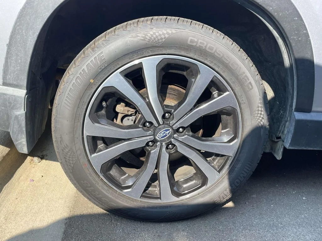 2020 Subaru Forester Limited - Photo 5