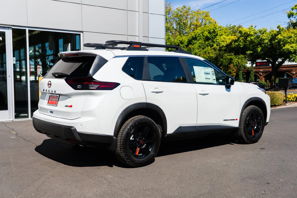 New 2026 Everest White Pearl TriCoat Nissan Rock Creek® image 6