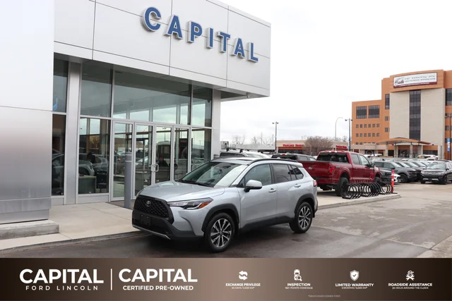 2024 Toyota Corolla Cross LE