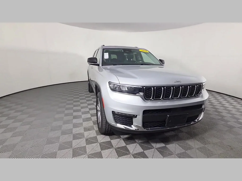 Used 2021 Silver Zynith Jeep Limited image 53