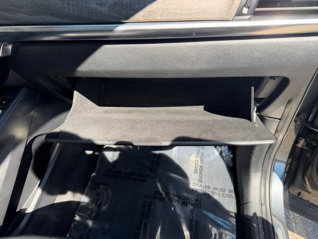 Used 2020 Gray Kia SX image 31