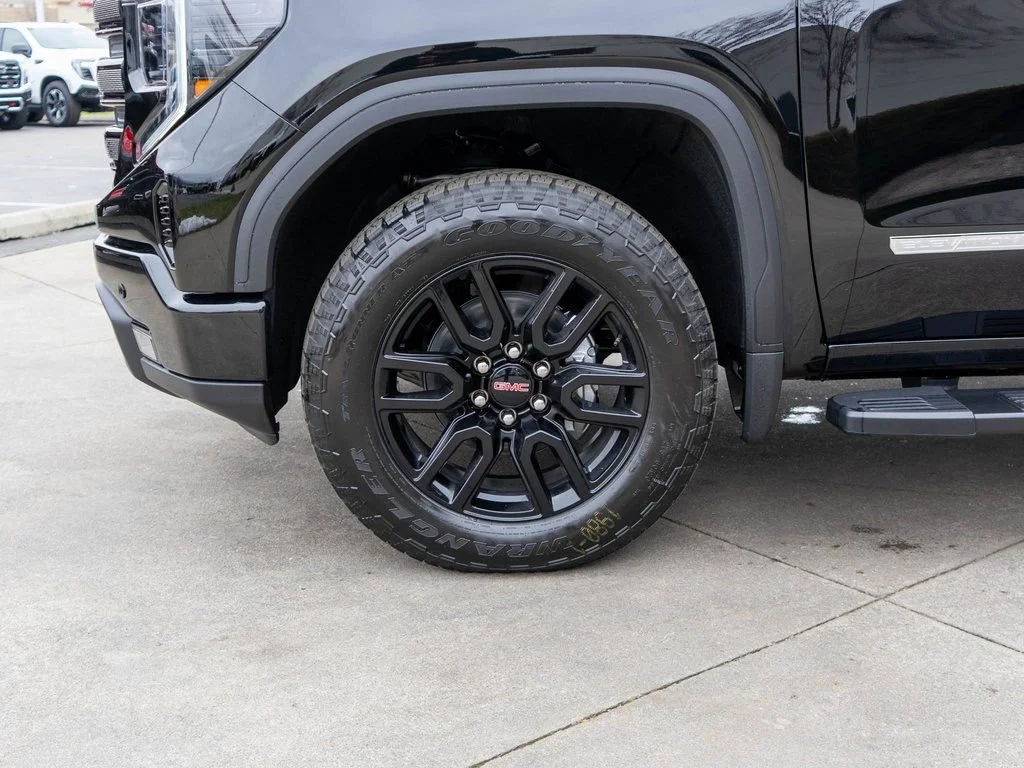 New 2026 Onyx Black GMC Elevation image 28