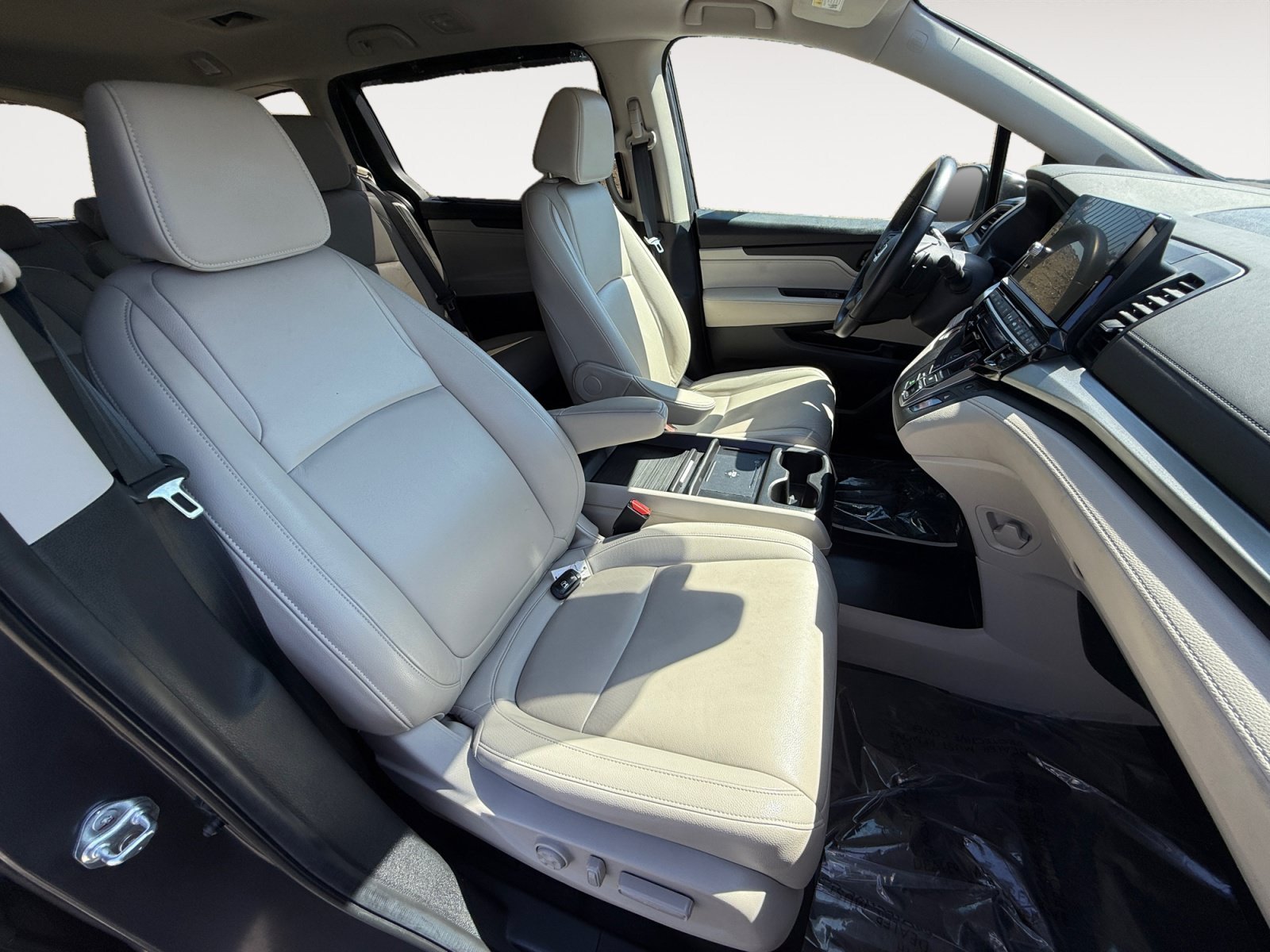 Used 2025 Modern Steel Metallic Honda EX-L image 19