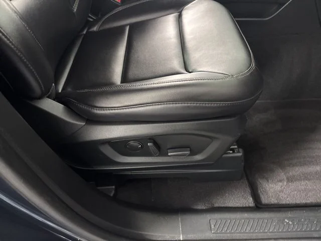 Used 2023 Blue Ford XLT image 29
