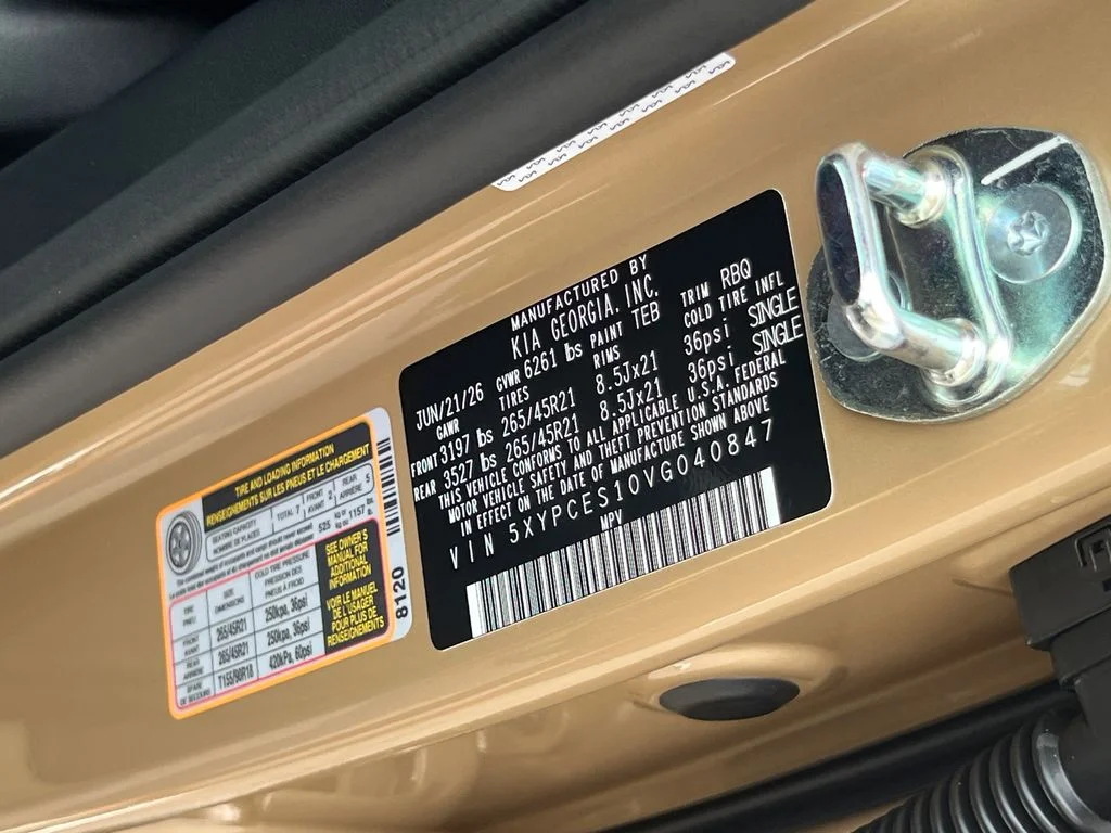 New 2027 Brown Kia X-Line EX image 28